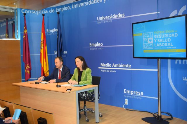 La Comunidad presenta la 'Estrategia de Salud y Seguridad Laboral 2019-2022' con la meta de reducir un 15 por ciento la siniestralidad - 2, Foto 2