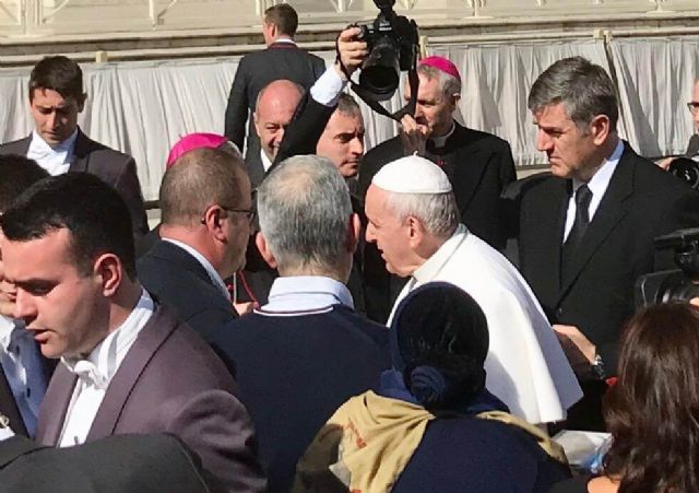 La Hospitalidad de Lourdes participa en la audiencia del Papa para entregarle el óbolo del Jubilar Hospitalario - 1, Foto 1