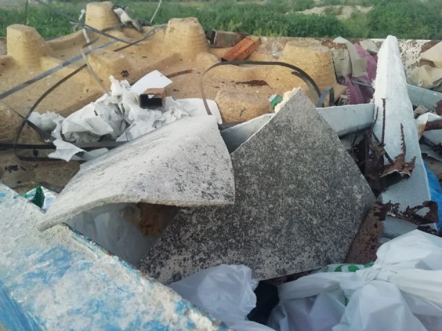 IU-Verdes pide que se clarifique la situación de un macrocebadero a 300 metros del CP Virgen de las Huertas - 4, Foto 4