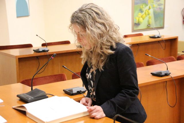 17 nuevos trabajadores toman posesin como empleados municipales, Foto 2