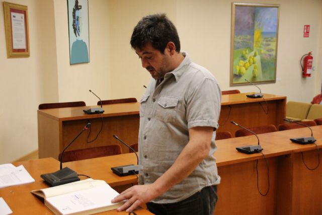 17 nuevos trabajadores toman posesin como empleados municipales, Foto 3