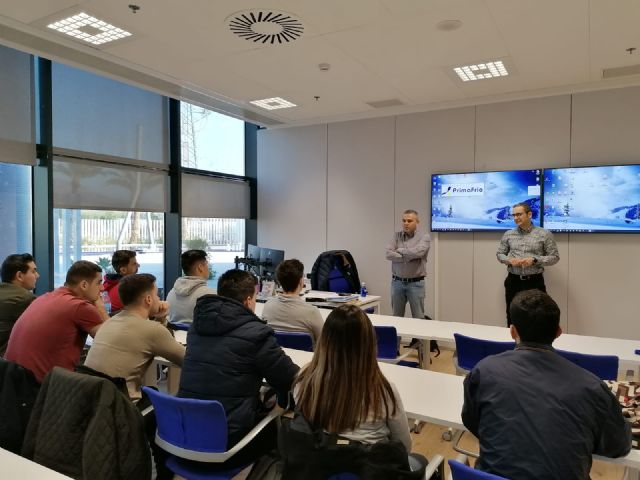 La Región es la única comunidad española que ofrece FP Dual permanentemente abierta - 1, Foto 1