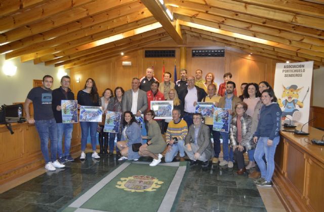 Presentado el cartel de la VII Ruta y Carrera de Montaña Benéfica Contra el Cáncer de Pliego - 1, Foto 1