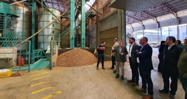 El consejero de Agua y Agricultura visita Pliego - 1, Foto 1