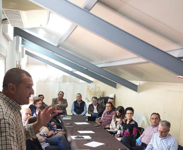 El edil de Ganadería destaca que el sector porcino de Lorca está a la vanguardia regional en la gestión de purines - 1, Foto 1