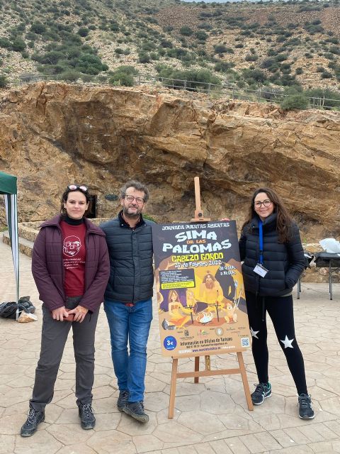 Jornada Puertas Abiertas Sima de las Palomas - 1, Foto 1