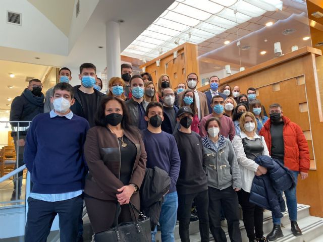 Un programa del SEF permite al Ayuntamiento de Lorca contratar a 17 jóvenes en prácticas - 1, Foto 1