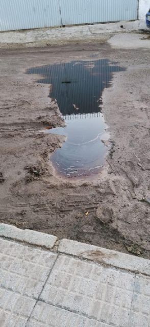 PSOE: PP e IU se vuelven a unir para fastidiar al equipo de Gobierno y negar a los niños usuarios del Campo de Fútbol Alfonso Embarre unas condiciones de salubridad dignas - 1, Foto 1