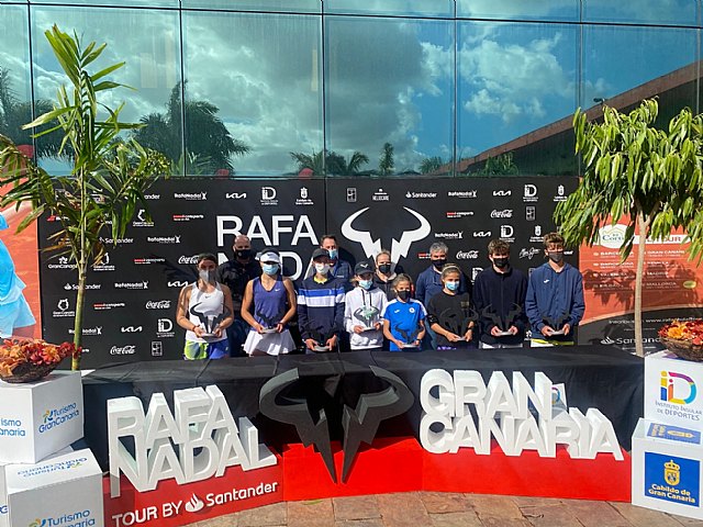 El segundo torneo del Rafa Nadal Tour by Santander de 2022 se ha disputado en Gran Canaria con la participación de 515 jóvenes tenistas - 1, Foto 1