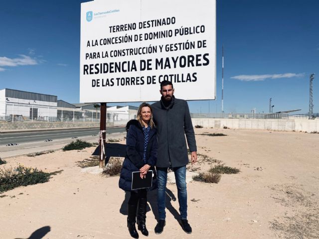 VOX presenta en Las Torres de Cotillas a su “cara visible”, Isabel Zapata - 3, Foto 3