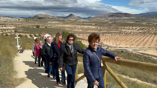 El Ayuntamiento finaliza las obras de mejora de accesibilidad a la subida del Sagrado Corazón de Jesús de Zarcilla de Ramos - 3, Foto 3