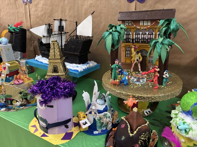 El colegio Joaquín Tendero celebra el Carnaval con un concurso de sombreros - 1, Foto 1