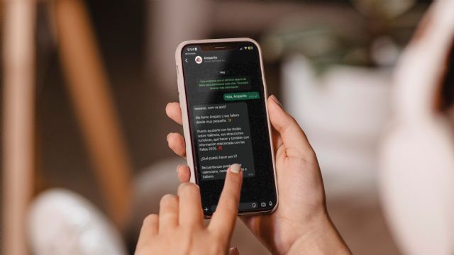 Amparito vuelve mejorada para seguir acercando las Fallas a todo el mundo - 2, Foto 2