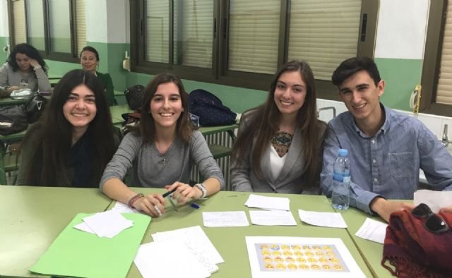 50 alumnos participan en la III Liga de debate de bachillerato Región de Murcia - 1, Foto 1