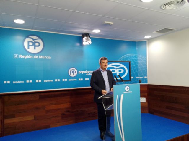 El PP propone bajar impuestos para crear hasta 55.000 empleos indefinidos en Murcia - 1, Foto 1