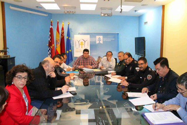 El Ayuntamiento coordina los dispositivos de seguridad, tráfico y mantenimiento de las fiestas patronales - 1, Foto 1