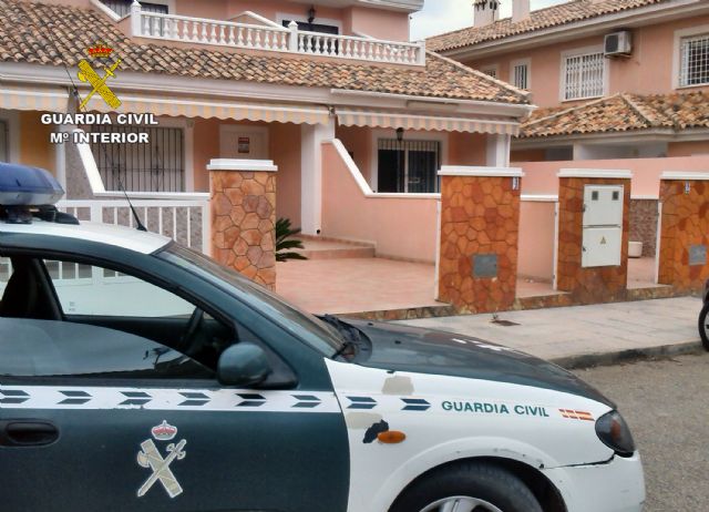 La Guardia Civil detiene a una persona por el hurto continuado en viviendas vacacionales del Mar Menor - 3, Foto 3