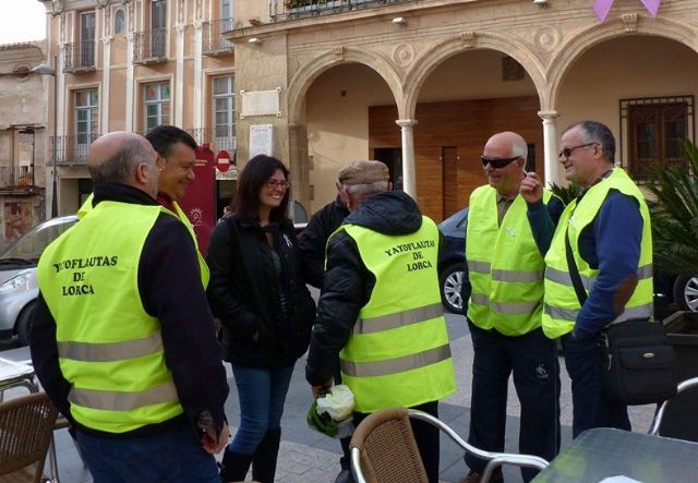 IU-V promueve ante la defensora del pueblo de España la recuperación de las pagas extras que roban a los mayores en las residencias de la Región de Murcia - 1, Foto 1