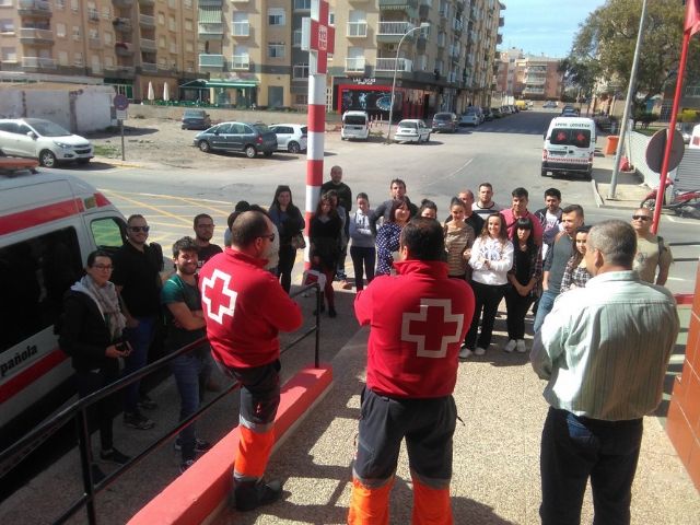 Alumnos del Centro Integrado de FP de Lorca visitan CRE en Águilas - 1, Foto 1