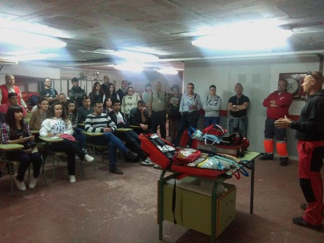 Alumnos del Centro Integrado de FP de Lorca visitan CRE en Águilas - 2, Foto 2