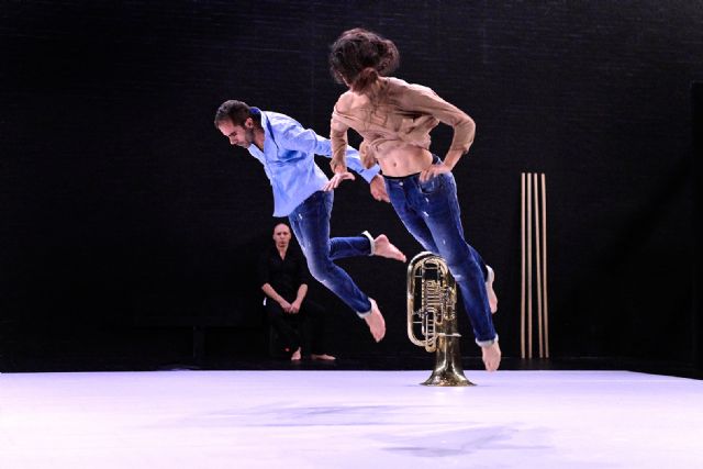 La Compañía Daniel Abreu presenta el espectáculo de danza LA DESNUDEZ el sábado 30 de marzo en el Teatro Villa de Molina - 1, Foto 1
