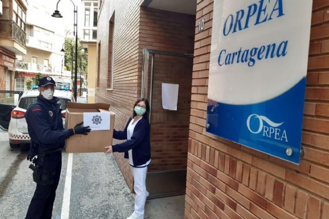 La residencia Orpea recibe material de seguridad para seguir protegiendo a sus usuarios - 1, Foto 1