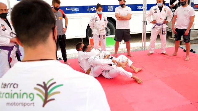 Terramovil amplía su apoyo al deporte murciano patrocinando al equipo Grappling 360 - 1, Foto 1