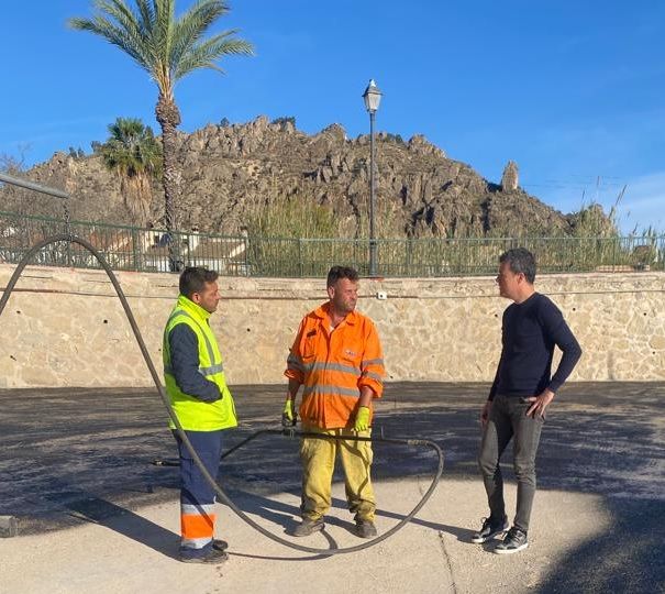 El Ayuntamiento de Blanca invierte 100.000 euros en mejorar la seguridad de los accesos al Alto Palomo y Bayna - 1, Foto 1