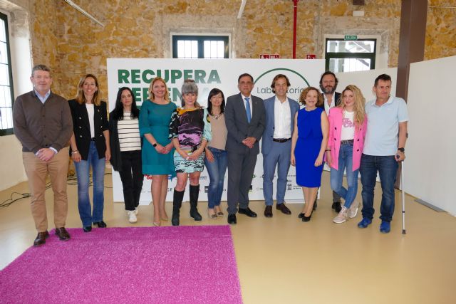 Murcia estrena el Laboratorio de Educación Circular que convierte desechos de empresas en material pedagógico y de juego - 1, Foto 1