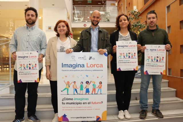 El Ayuntamiento de Lorca avanza en la elaboración del I Plan de Infancia y Adolescencia con la realización de una consulta pública en los colegios e institutos del municipio - 2, Foto 2
