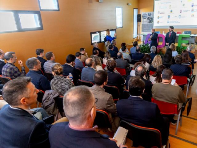 El Gobierno regional impulsa las relaciones comerciales entre las empresas innovadoras regionales y los ayuntamientos de la Región - 1, Foto 1