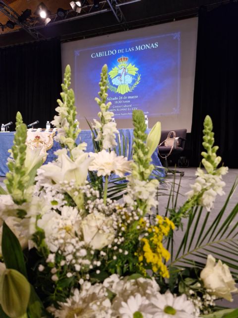 La Cofradía del Resucitado celebra el Cabildo de las Monas con reconocimientos y nuevos nombramientos - 2, Foto 2