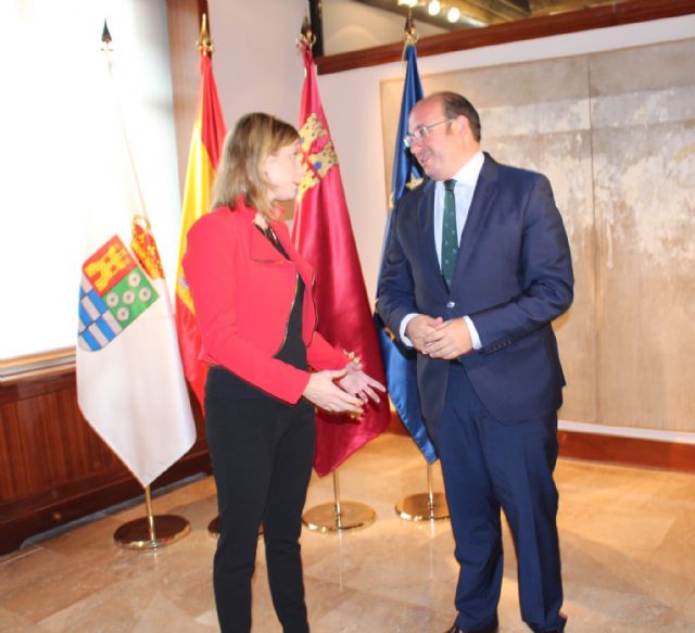 Pedro Antonio Sánchez se reúne con la alc aldesa de Molina de Segura, Esther Clavero - 1, Foto 1