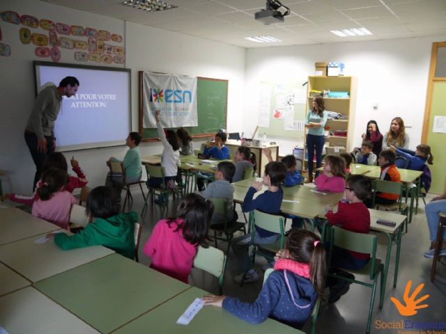 Los estudiantes Erasmus de la UPCT realizan actividades sociales en Cartagena - 1, Foto 1