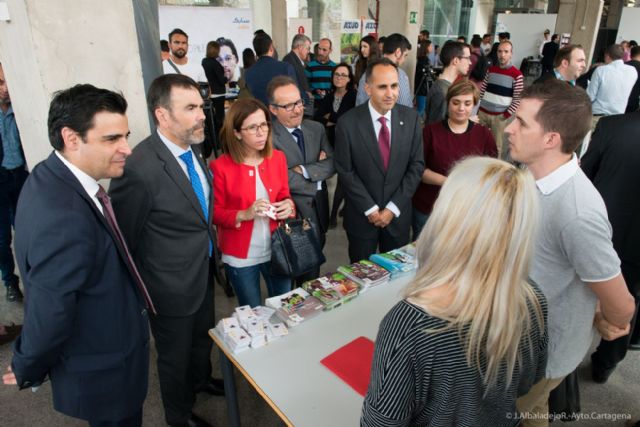 La XVIII edición del Foro de Empleo abre a los universitarios las perspectivas para encontrar su primer trabajo - 3, Foto 3