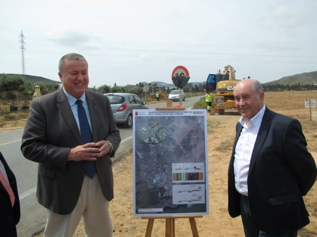 La Consejería de Fomento inicia las obras de ampliación de la carretera que conecta Los Belones con Portmán - 1, Foto 1