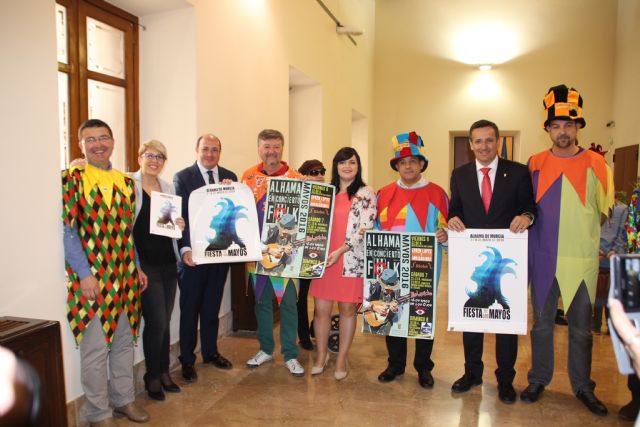 Inaugurada la exposicin sobre Los Mayos en el Palacio de San Esteban, Foto 4