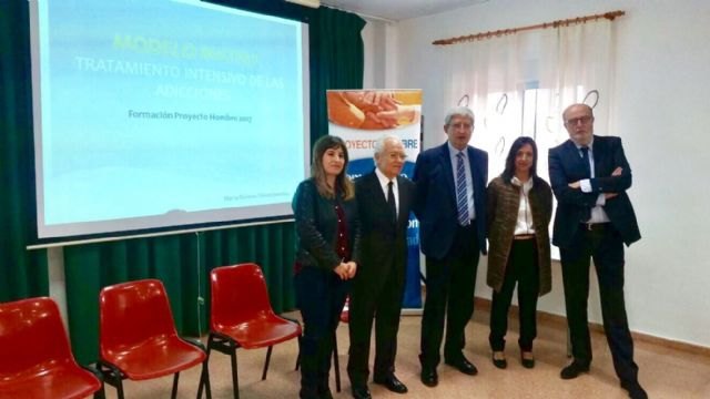 40 profesionales de Proyecto Hombre se forman en el modelo ´Matrix´ de Sanidad para el tratamiento psicosocial de las adicciones - 1, Foto 1