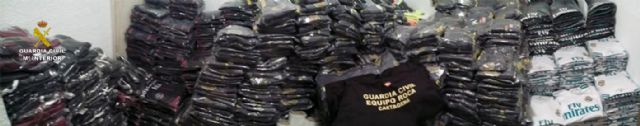 La Guardia Civil se incauta de 6.700 prendas textiles falsificadas - 1, Foto 1