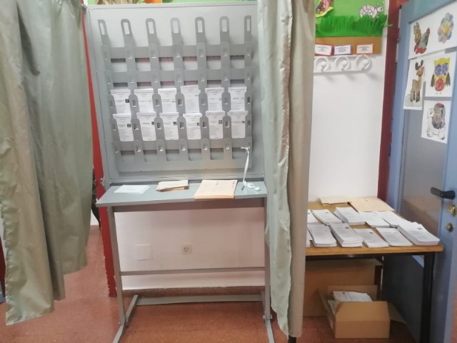 La participación de electores en Totana en las generales asciende al 59,53%, a las 18:00 horas, Foto 7