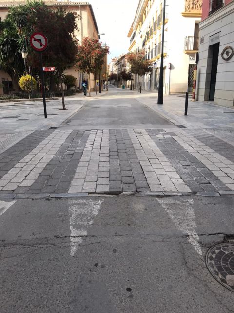 El Ayuntamiento de Lorca acometerá mejoras en varios pasos de peatones - 1, Foto 1