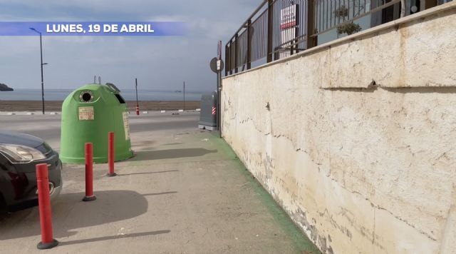 El PP solicita al Gobierno de Moreno que retiren los contenedores del cauce de la Rambla de las Culebras en su desembocadura - 1, Foto 1