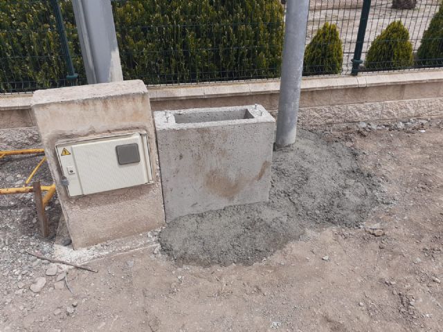 La alcaldesa visita la primera fase de la instalación del nuevo alumbrado público en el camino Motores de Payá de la pedanía de El Esparragal - 3, Foto 3