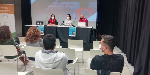 Presentación del programa de atención humanitaria en costas y atención humanitaria a inmigrantes por parte de Cruz Roja - 1, Foto 1