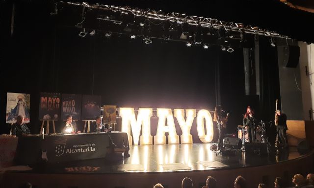 Música, gastronomía, folklore y atracciones infantiles entre las más de 60 actividades que componen las Fiestas de Mayo - 3, Foto 3