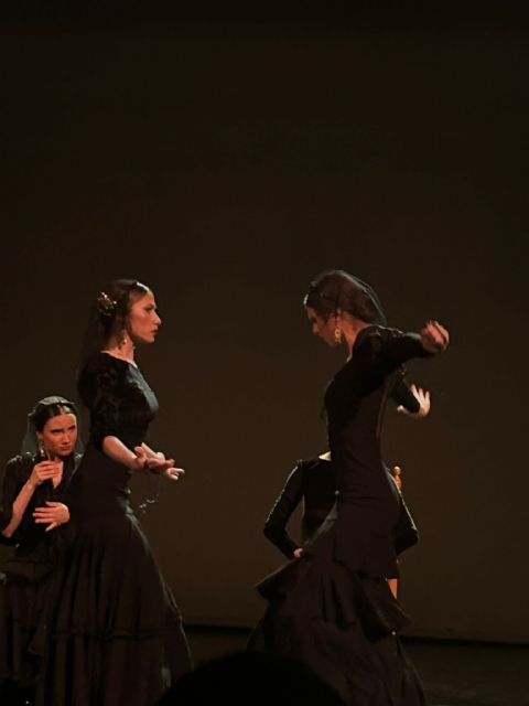 Danza de otro mundo - 3, Foto 3