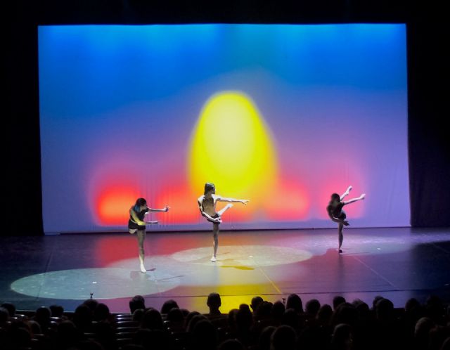 Danza de otro mundo - 4, Foto 4