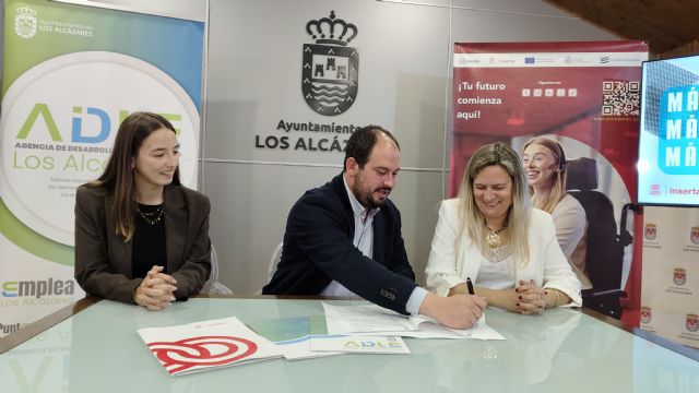 Inserta Empleo y el Ayuntamiento de Los Alcázares firman un convenio para fomentar el empleo de las personas con discapacidad - 4, Foto 4