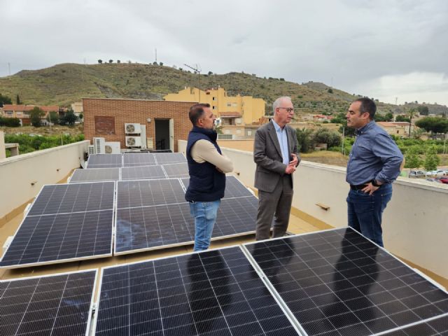 El Ayuntamiento impulsa el autoconsumo y la eficiencia energética instalando 152 placas solares en tres edificios municipales - 2, Foto 2