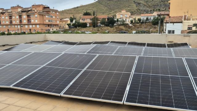 El Ayuntamiento impulsa el autoconsumo y la eficiencia energética instalando 152 placas solares en tres edificios municipales - 3, Foto 3